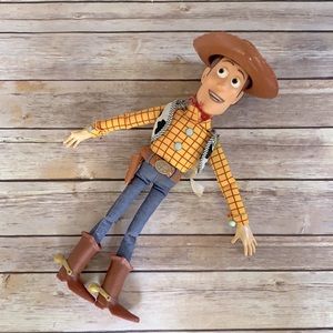 TALKING TOY STORY WOODY DOLL